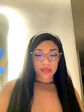 ashley Tompson1 online show from 11.26.25