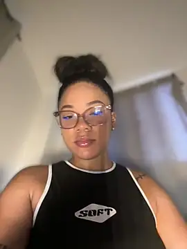 Snapshot of ashley_Tompson1 chatting on 07.15.26 ashley Tompson1 online show from 07.15.26