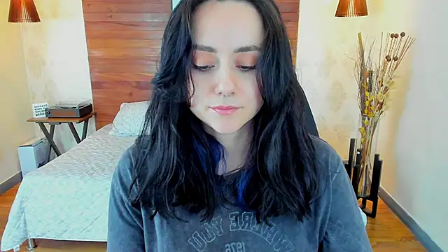 KatherineBond online show from 03.01.25