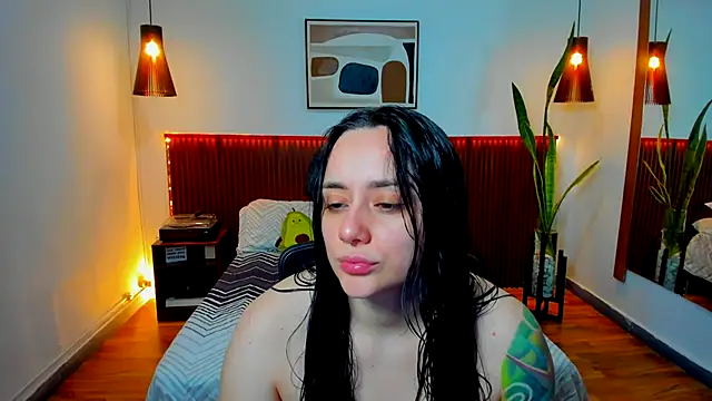 KatherineBond online show from 11.19.25