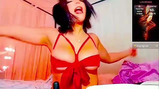 Aubreyessex online show from 12.23.24