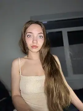 Snapshot of BarbaraFantasy chatting on 06.17.26 BarbaraFantasy online show from 06.17.26