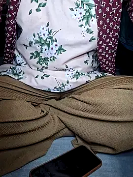 Priya Bong online show from 10.18.25