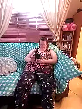 Bayou Woman68 online show from 06.15.26