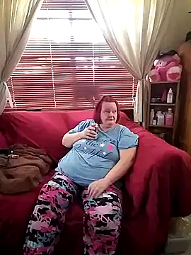 Bayou Woman68 online show from 07.04.26