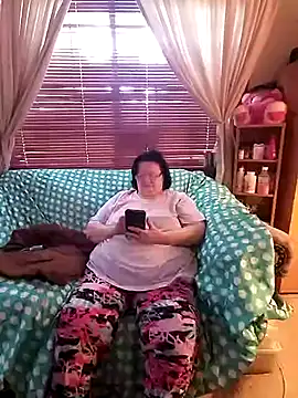 Bayou Woman68 online show from 07.18.26