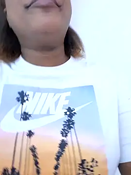 Adelehottman online show from 01.31.26