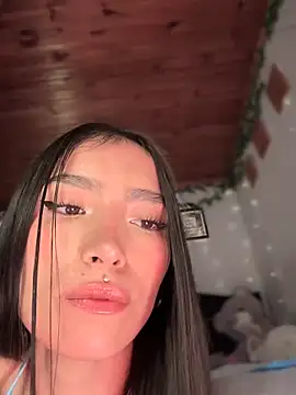 Snapshot of Milena-1 chatting on 03.07.25 Milena-1 online show from 03.07.25