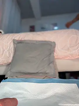 Snapshot of Milena-1 chatting on 10.02.25 Milena-1 online show from 10.02.25