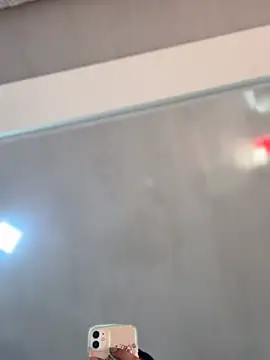 Snapshot of Milena-1 chatting on 02.18.26 Milena-1 online show from 02.18.26