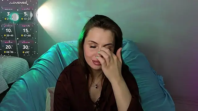 Snapshot of Aisha_Riley chatting on 09.12.25 Aisha Riley online show from 09.12.25