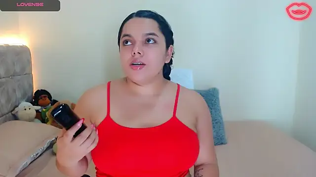 Sara-04 online show from 02.14.25