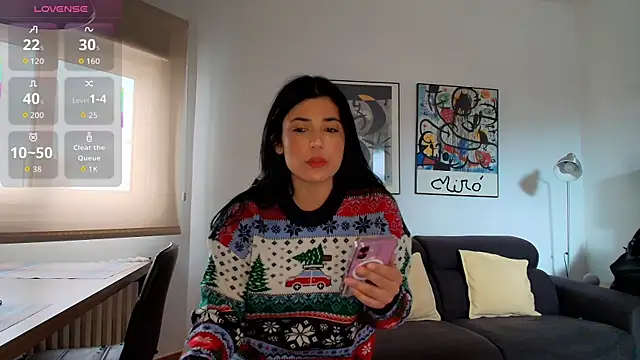 Arya 33 online show from 12.20.25