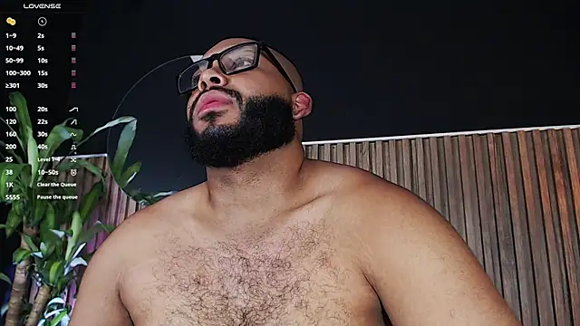 Snapshot of DilanJonnes_ chatting on 12.05.24 DilanJonnes  online show from 12.05.24