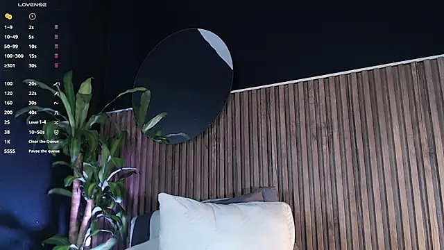 Snapshot of DilanJonnes_ chatting on 12.27.24 DilanJonnes  online show from 12.27.24