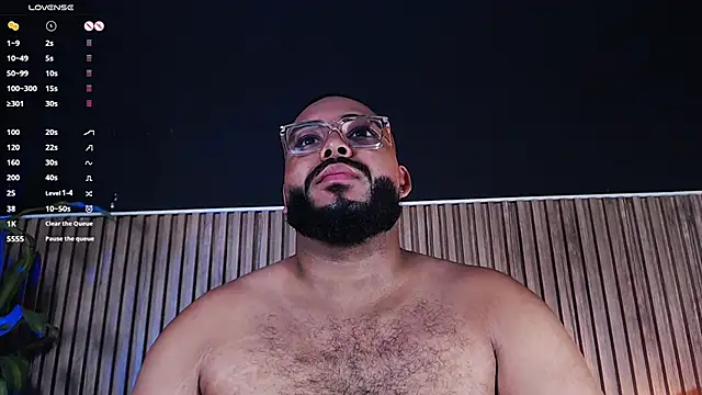 Snapshot of DilanJonnes_ chatting on 02.14.25 DilanJonnes  online show from 02.14.25