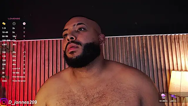 Snapshot of DilanJonnes_ chatting on 09.23.25 DilanJonnes  online show from 09.23.25