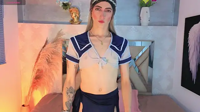 Snapshot of dominic_thailor chatting on 06.17.26 dominic thailor online show from 06.17.26