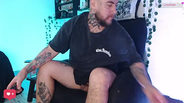 Ash gusbig online show from 12.04.24