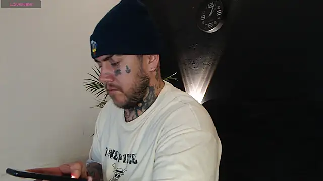 Ash gusbig online show from 02.06.25