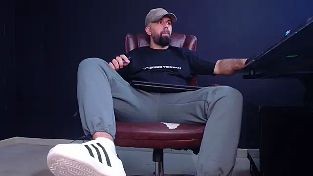 JackEthann online show from 10.24.25