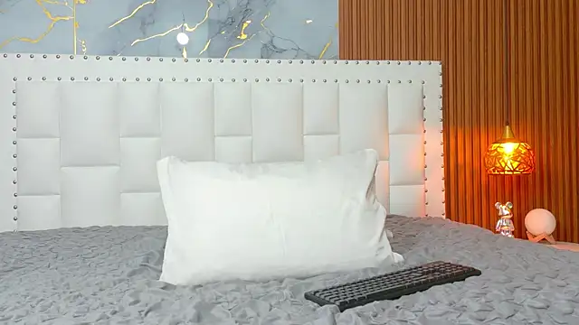 indianschoolgirl online show from 03.21.25