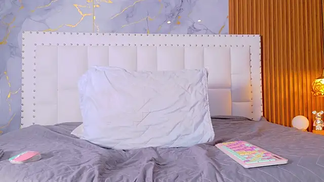 indianschoolgirl online show from 10.22.25