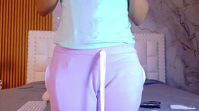 indianschoolgirl online show from 02.12.26