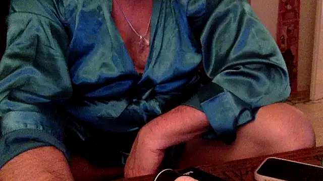 Snapshot of Bobby5169 chatting on 12.25.24 Bobby5169 online show from 12.25.24