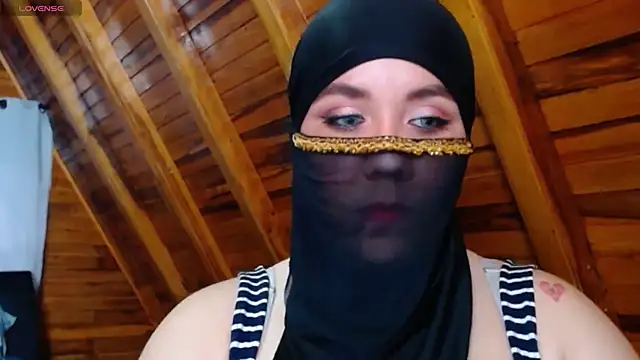 AmbarBurhan online show from 10.14.25