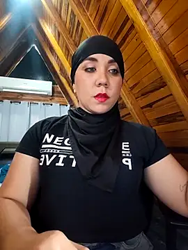 AmbarBurhan online show from 11.24.25