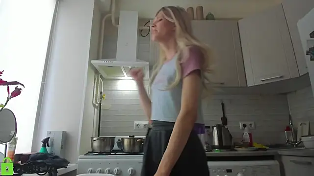  Alice Kitty online show from 02.09.25