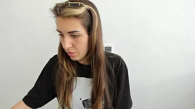 Summmmersky online show from 03.22.25