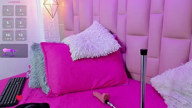 Abbyadams online show from 03.16.26