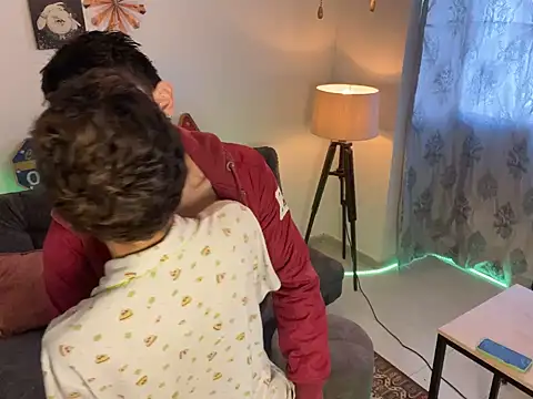 MyLatinHotBoys online show from 12.28.24