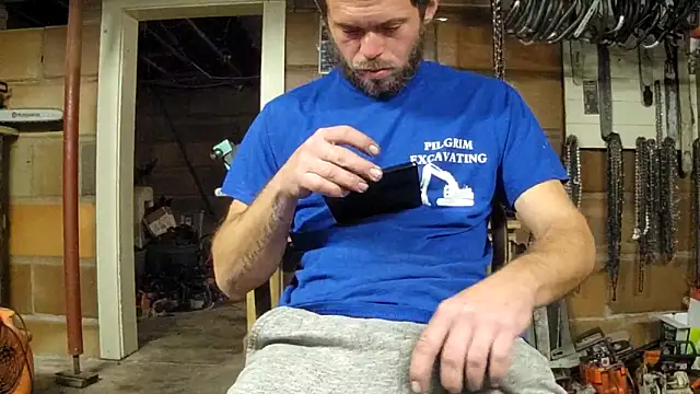 Bigoleslong98765 online show from 11.17.25