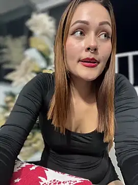 Snapshot of Miss-Abbii chatting on 12.22.24 Miss-Abbii online show from 12.22.24