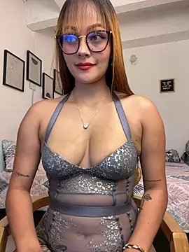 Snapshot of Miss-Abbii chatting on 01.12.25 Miss-Abbii online show from 01.12.25