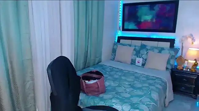 Heavenly Treats online show from 01.23.25