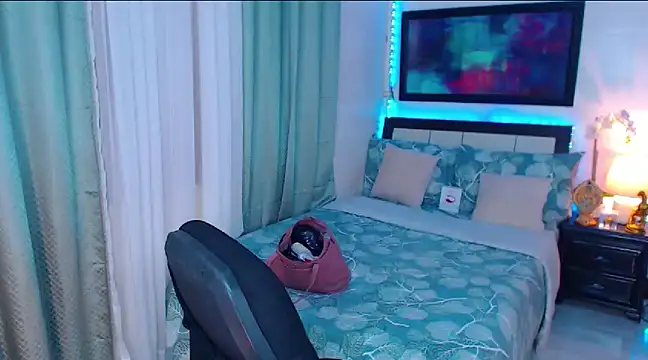 Heavenly Treats online show from 03.08.25