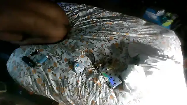 Snapshot of EbonyFetishQueen chatting on 06.10.26 EbonyFetishQueen online show from 06.10.26