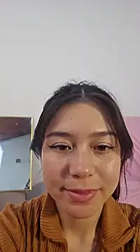 pink flower  online show from 01.21.25