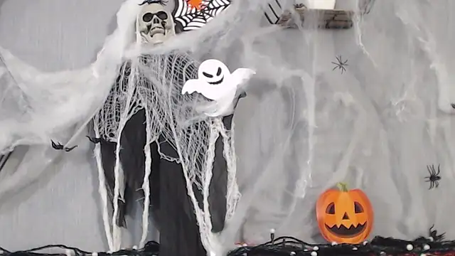 IzabelllNoir online show from 10.25.25