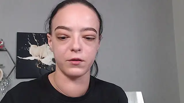 IzabelllNoir online show from 12.21.25