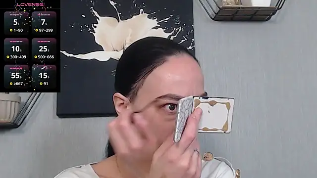 IzabelllNoir online show from 04.16.26