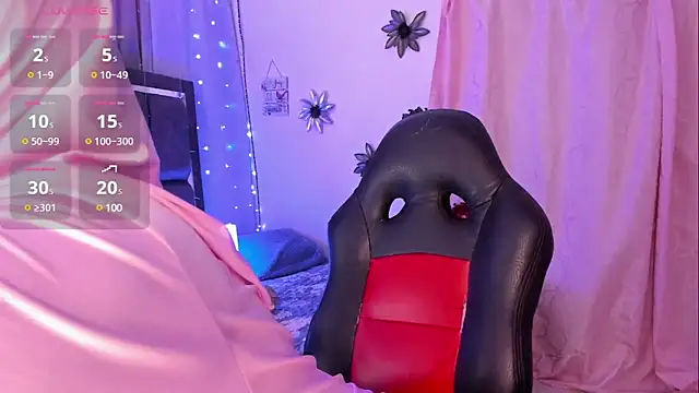 AishaAmin  online show from 02.01.25