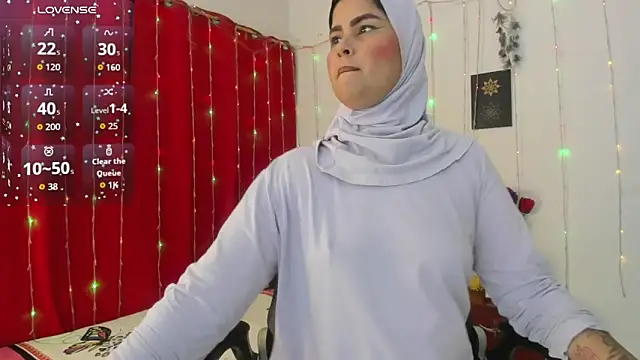 AishaAmin  online show from 04.16.26