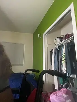 Snapshot of JoWheelsss chatting on 02.13.26 JoWheelsss online show from 02.13.26