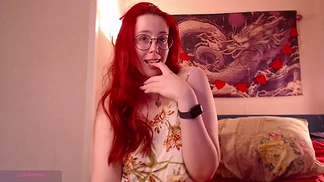 Snapshot of VanessaLincum chatting on 04.13.26 VanessaLincum online show from 04.13.26