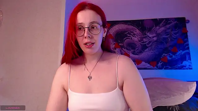 Snapshot of VanessaLincum chatting on 05.26.26 VanessaLincum online show from 05.26.26